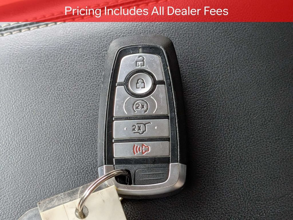 Used 2022 Ford Explorer Limited w/ Equipment Group 301A RWD image 32