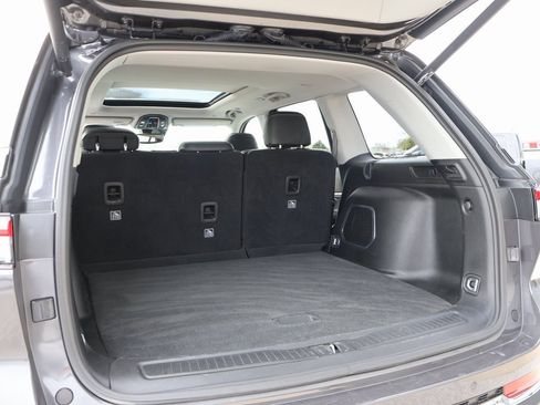 Used 2023 Jeep Grand Cherokee 4WD 4xe image 15