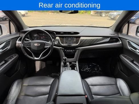 Used 2022 Cadillac XT6 Premium Luxury AWD/4WD image 24