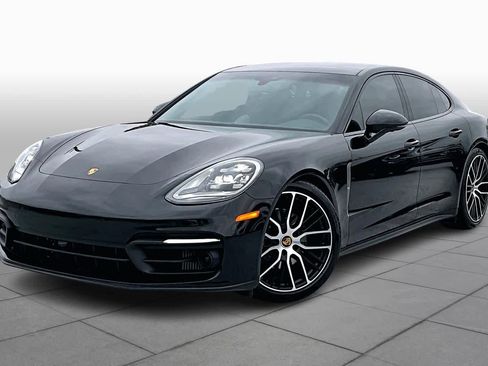 Used 2023 Porsche Panamera Platinum Edition image 1