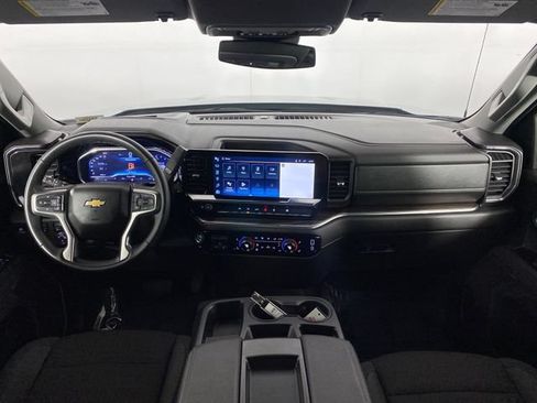 Certified 2025 Chevrolet Silverado 1500 LT AWD/4WD image 15
