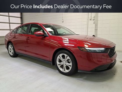 Certified 2023 Honda Accord LX image 1