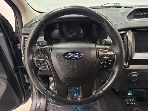 Used 2023 Ford Ranger Lariat w/ Tremor Off-Road Package image 17