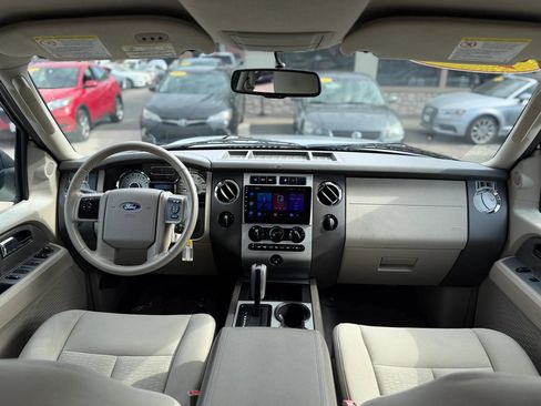 Used 2012 Ford Expedition XLT w/ HD Trailer Tow Pkg AWD/4WD image 19