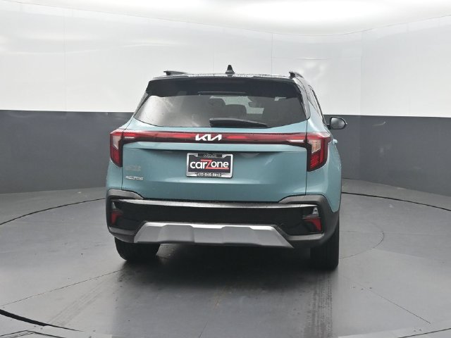 Used 2025 Kia Seltos S FWD image 26