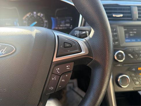 Used 2018 Ford Fusion S image 44