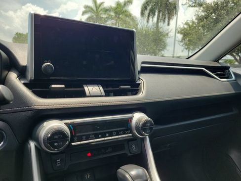Used 2023 Toyota RAV4 XLE w/ Convenience Package FWD image 21