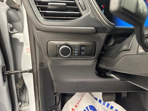 Used 2025 Ford Escape Active image 33