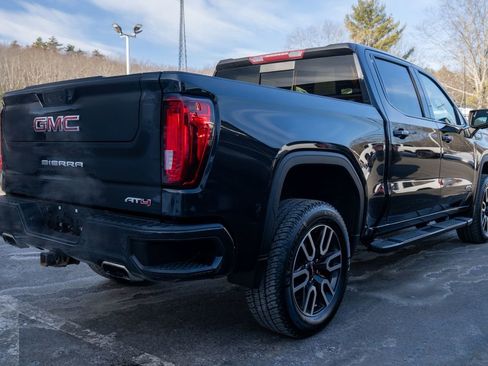 Used 2020 GMC Sierra 1500 AT4 w/ AT4 Premium Package image 8