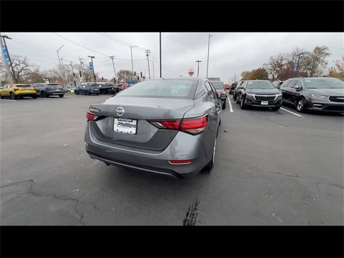 Used 2023 Nissan Sentra S image 7