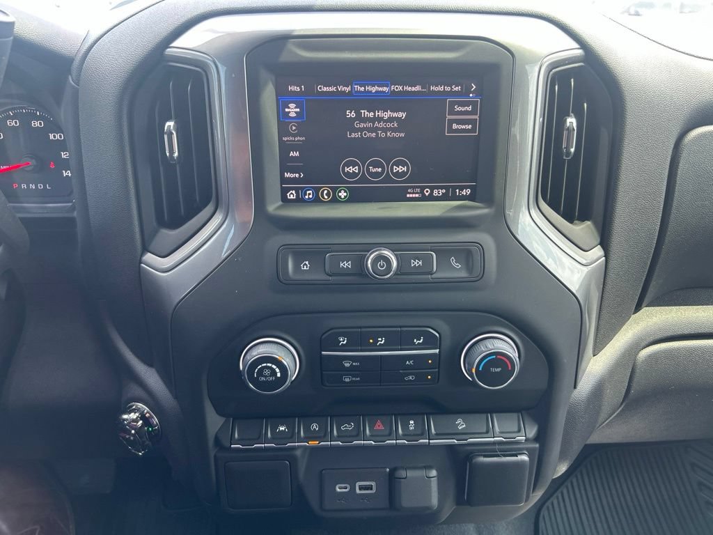 Used 2022 Chevrolet Silverado 1500 Custom Trail Boss AWD/4WD image 22