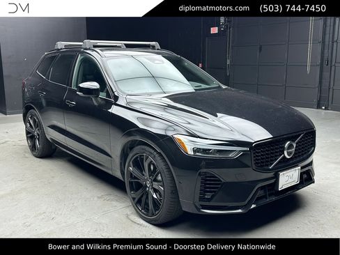 Used 2024 Volvo XC60 T8 Ultimate w/ Protection Package Premier image 9