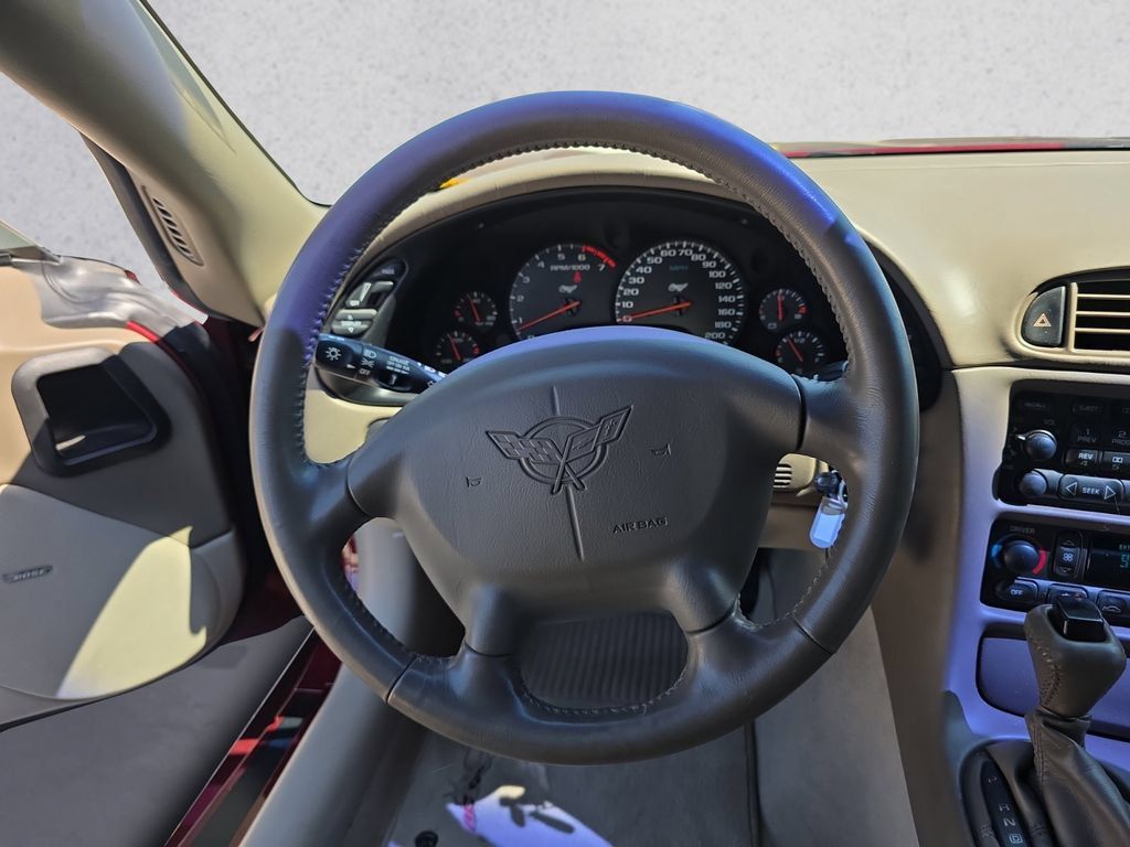 Used 2003 Chevrolet Corvette Convertible w/ Preferred Equipment Group1 RWD image 12
