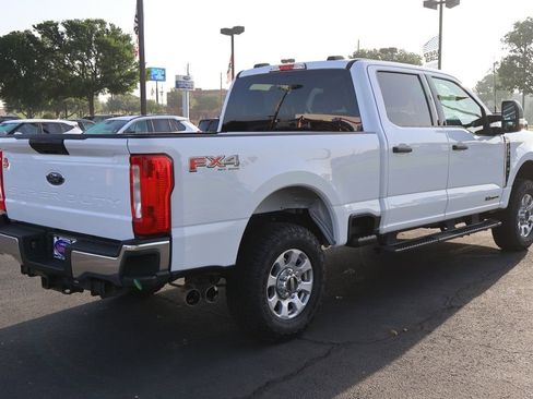 Used 2024 Ford F250 XLT w/ FX4 Off-Road Package AWD/4WD image 13