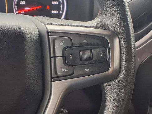 Used 2023 Chevrolet Silverado 2500 Custom w/ Custom Convenience Package AWD/4WD image 15