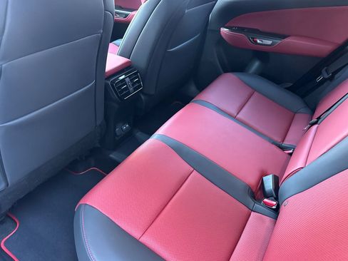 Used 2025 Lexus NX 450h+ F Sport image 15