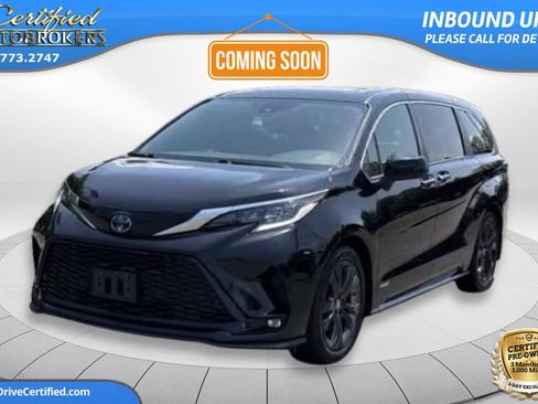 Used 2021 Toyota Sienna XSE w/ XSE Plus Package AWD/4WD image 1