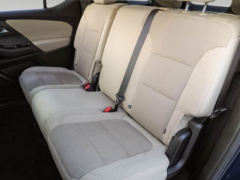 Certified 2023 Chevrolet Traverse LS w/ Safety Package FWD image 21