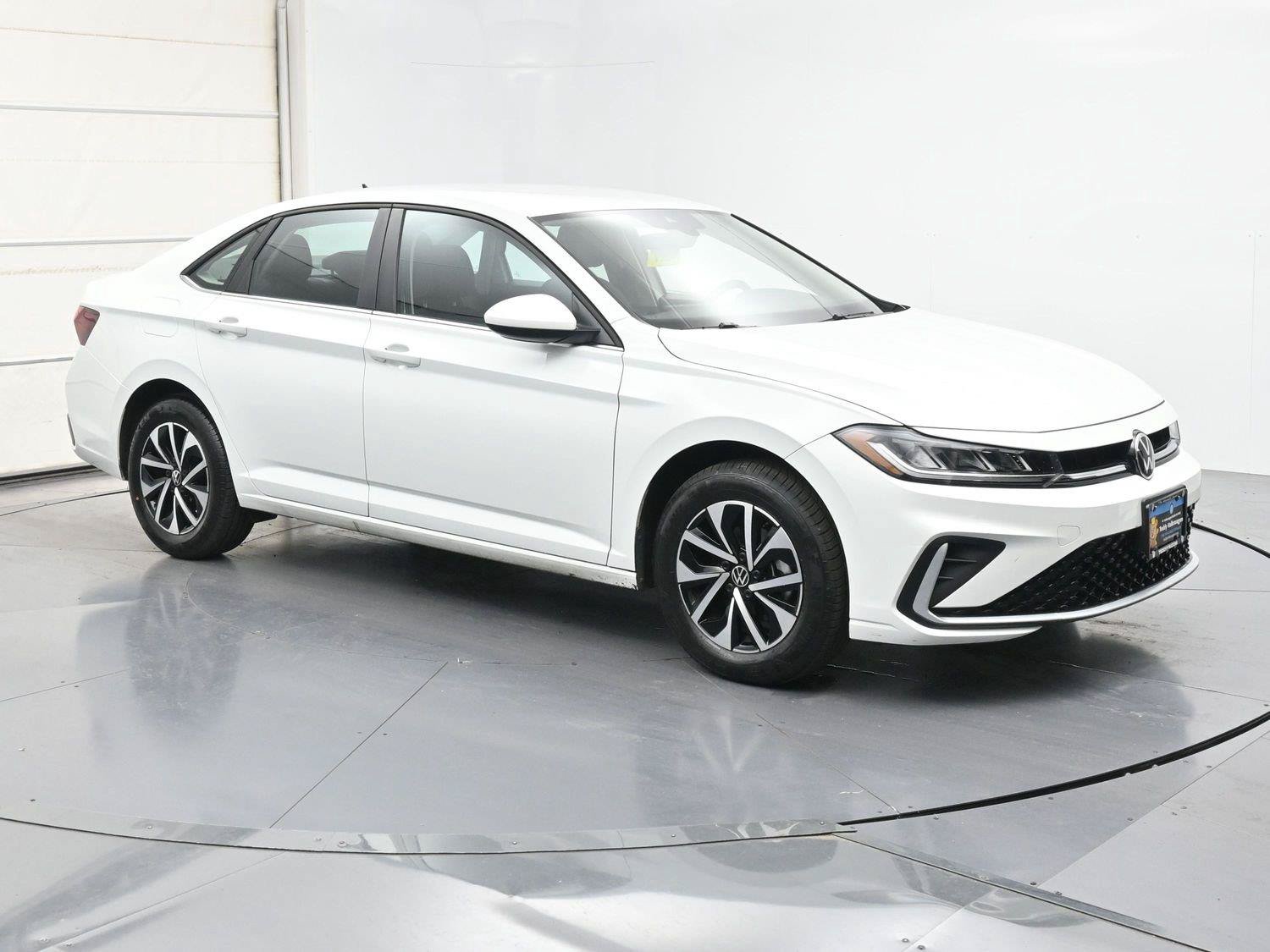 Used 2025 Volkswagen Jetta S FWD image 24