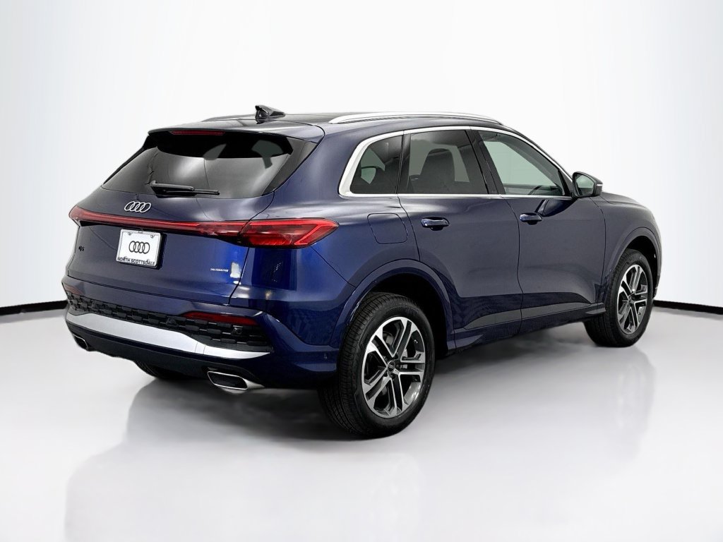Certified 2025 Audi Q5 Premium Plus w/ Premium Plus AWD/4WD image 5