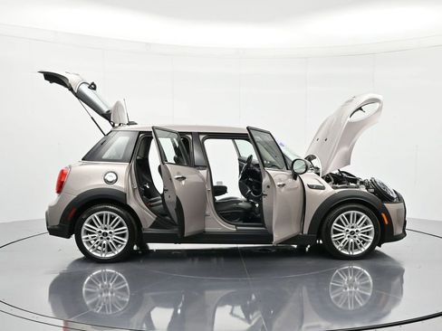Used 2024 MINI Cooper S image 50