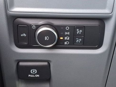 Used 2022 Ford F150 XLT w/ Equipment Group 301A Mid AWD/4WD image 25