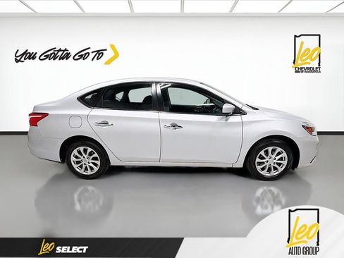 Used 2019 Nissan Sentra SV FWD image 4