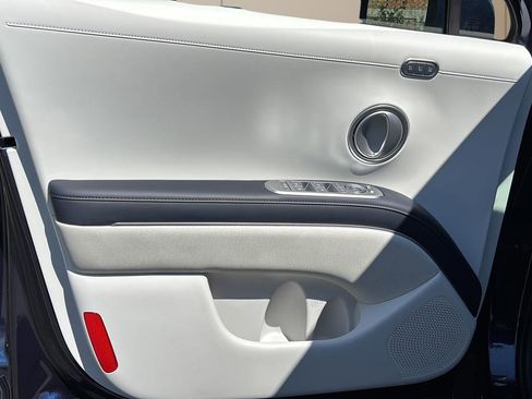 Used 2026 Hyundai Palisade Calligraphy image 16