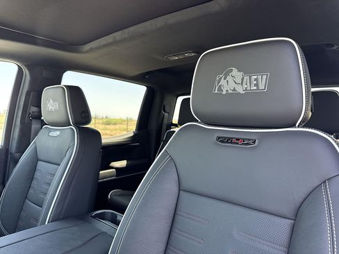 New 2026 GMC Sierra 1500 AT4X w/ AT4X AEV Edition AWD/4WD image 23