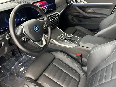 Certified 2023 BMW i4 eDrive35 image 4