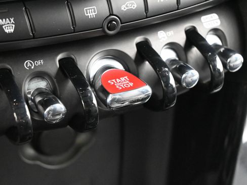 Used 2024 MINI Cooper S FWD image 20