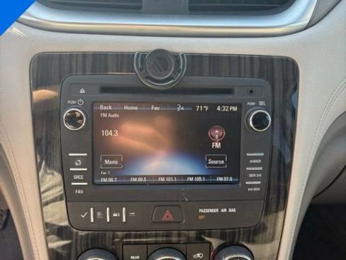 Used 2014 Chevrolet Traverse LT w/ All-Star Edition FWD image 20