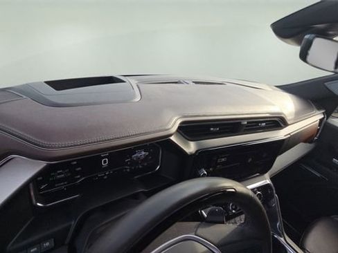 Used 2024 GMC Sierra 1500 Denali w/ Technology Package image 7