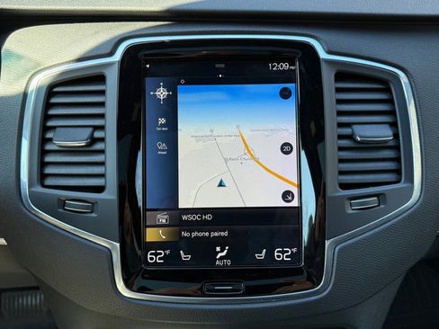 Used 2019 Volvo XC90 T6 Momentum w/ Protection Package Premier image 28