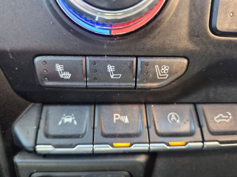 Used 2019 GMC Sierra 1500 SLT w/ SLT Premium Plus Package image 21