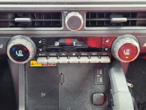 Used 2025 Toyota Tacoma TRD Pro image 14