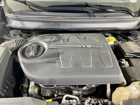 Used 2022 Jeep Cherokee Trailhawk w/ Sound & Nav Group image 29