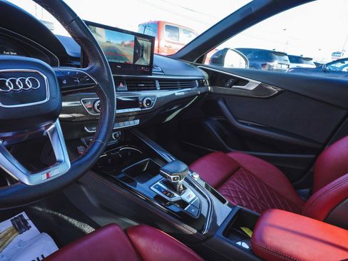 Used 2023 Audi S4 Premium Plus w/ Premium Plus Package image 32