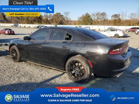 Used 2019 Dodge Charger SXT image 3
