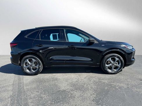 Used 2024 Ford Escape ST-Line image 8