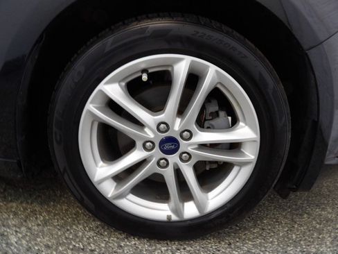 Used 2018 Ford Fusion S FWD image 21