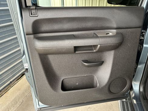 Used 2010 Chevrolet Silverado 1500 LT w/ Texas Edition image 27