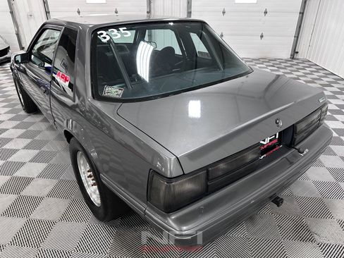 Used 1988 Ford Mustang LX RWD image 10