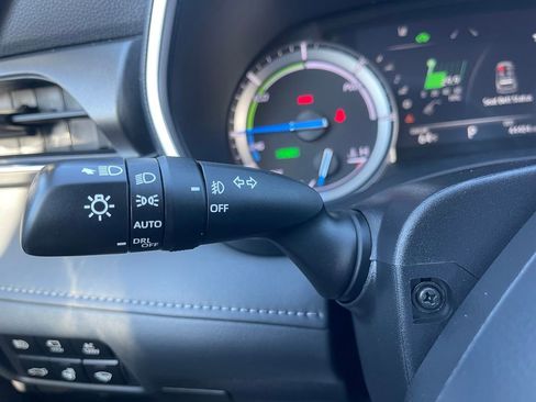 Used 2022 Toyota Highlander Limited image 28
