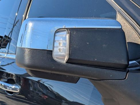 Used 2022 Chevrolet Silverado 1500 High Country w/ High Country Premium Package image 13