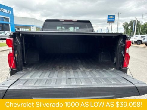 Used 2022 Chevrolet Silverado 1500 LT Trail Boss w/ LT Trail Boss Premium Package AWD/4WD image 12