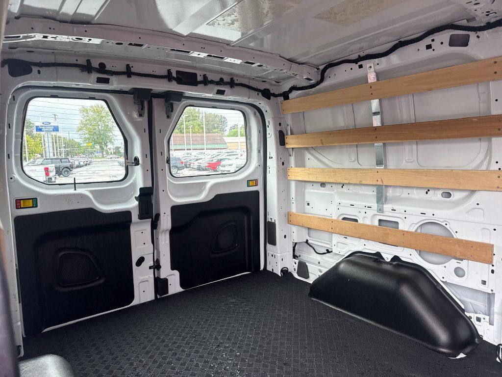 Used 2025 Ford Transit 250 Low Roof w/ Exterior Upgrade Package RWD image 21