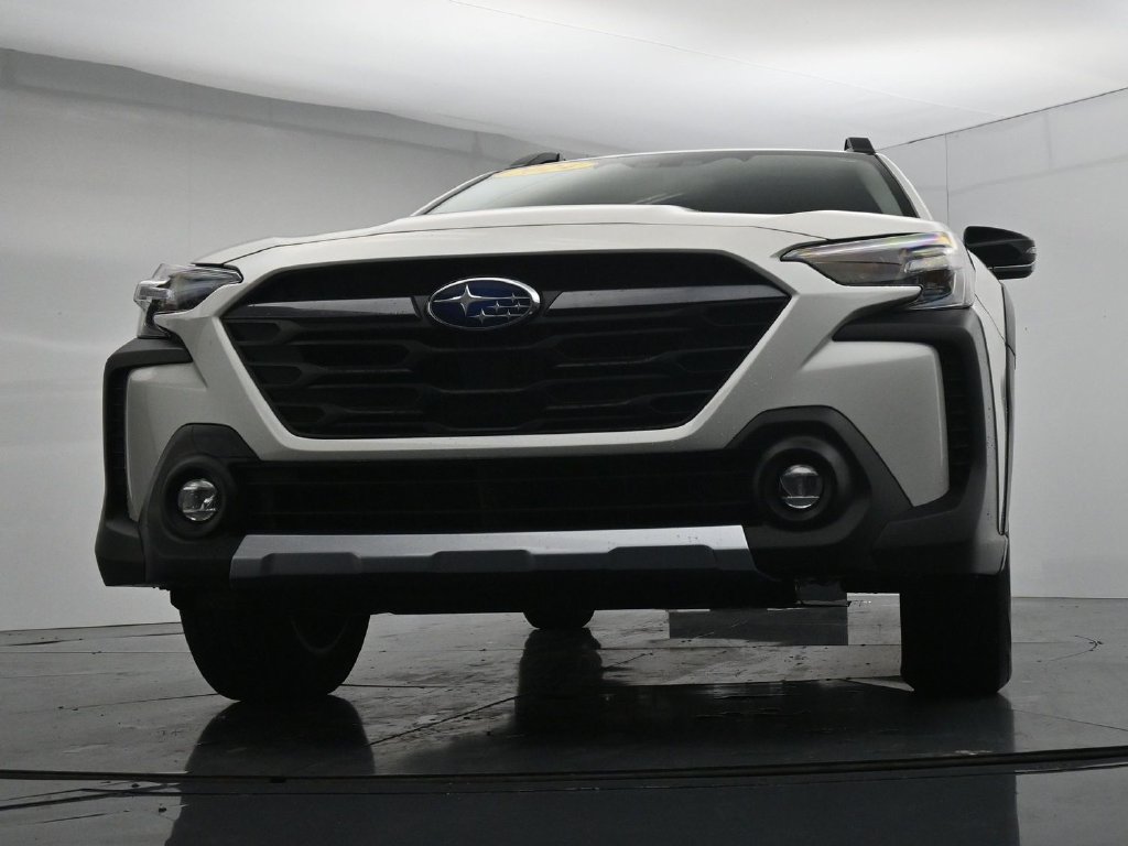 Used 2024 Subaru Outback Limited AWD/4WD image 33