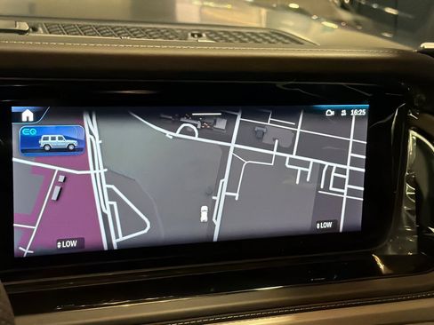 New 2027 Mercedes-Benz G 580 e image 18