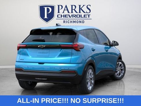 New 2027 Chevrolet Bolt LT FWD image 7